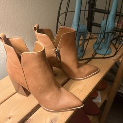 Nine west Sz 5 Booties