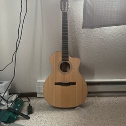 Taylor 214- Acoustic Electric Guitar