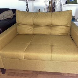 couch / twin bed