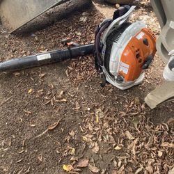 Leaf Blower