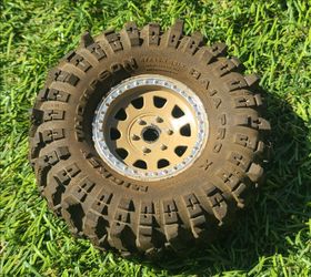 1.9 Crawler Tires & Wheels
