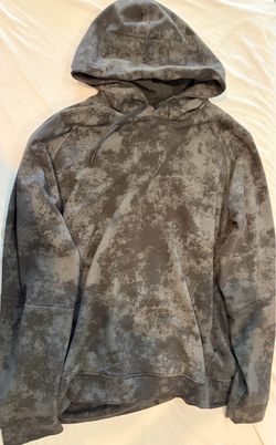 Lululemon Men’s Gray Hoodie Size XXL