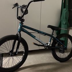Sunday BMX Forecaster Blue and Black NEW