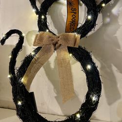 Halloween Vintage Black Cat Figural Rattan Wreath With LED Lights  W/Tags