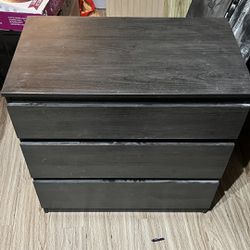 Dark Wood Dresser 