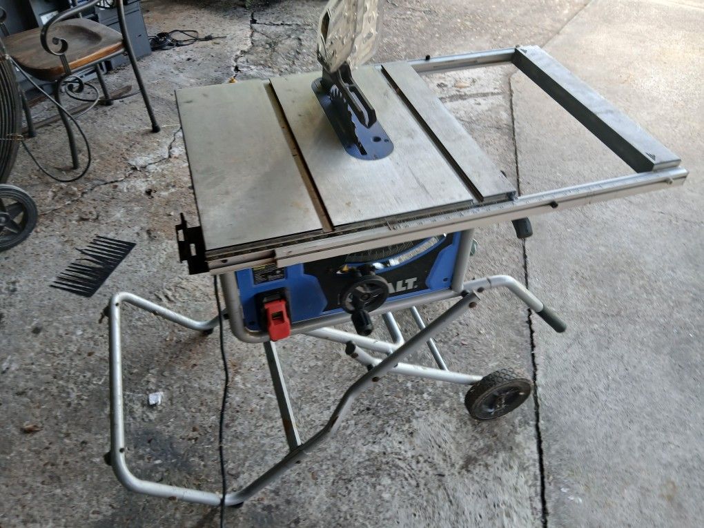 Kobalt portable table saw
