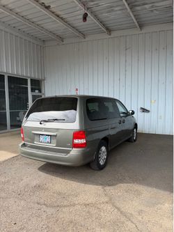 2003 KIA Sedona