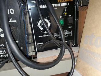 MIG arc welder, wire feeder 110 volts AC
