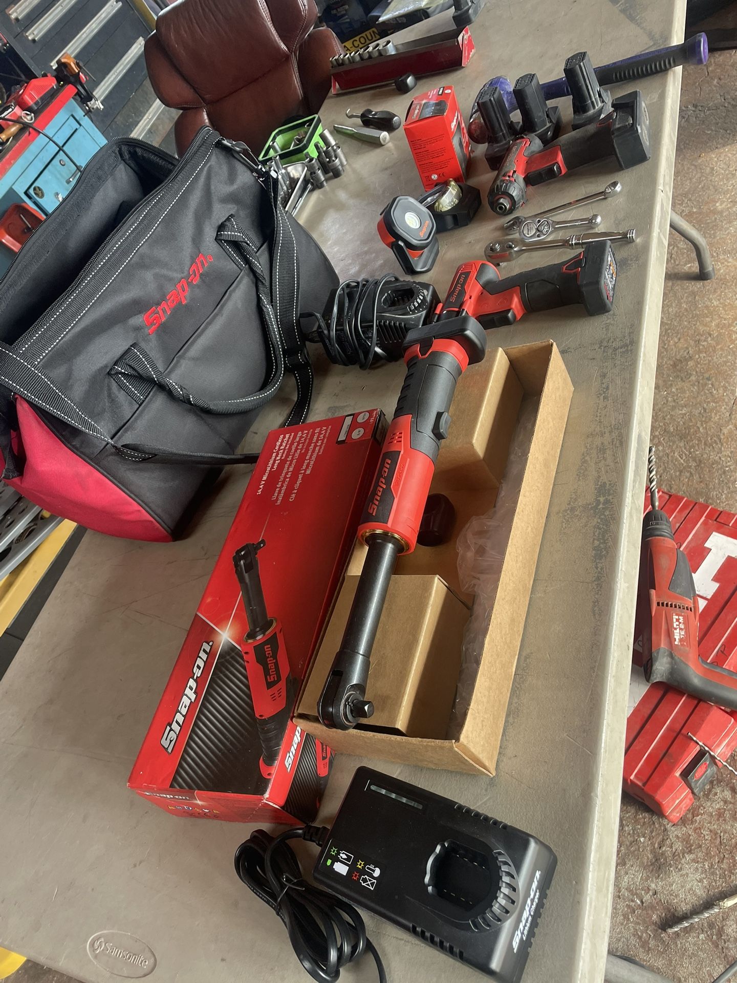 SNAP ON TOOLS