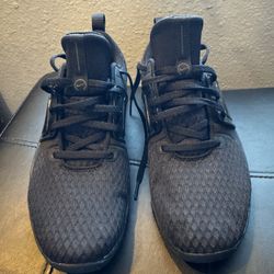 WMNS RENEW IN-SEASON TR 10 'BLACK OFF NOIR' - READ DESCRIPTION 