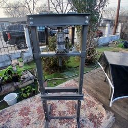 ( 20 TON H-  FRAME  FLOOR. SHOP  PRESS 