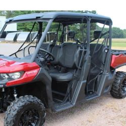  2024 Can-Am Defender MAX XT HD9 (Fiery Red

The 2024 Can-Am Defender XT HD9 in Fiery Red 