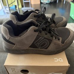 Five Ten Mt Bike Shoes Size 10.5