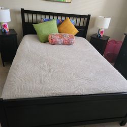 Queen Bedroom Set 