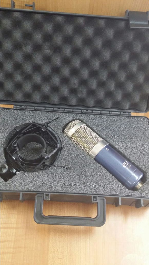 MXL Microphone R144