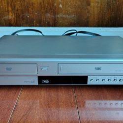Samsung VCR DVD Player See Info