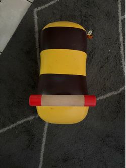 Kids Bee Ride-On Toy / Balance Rider
