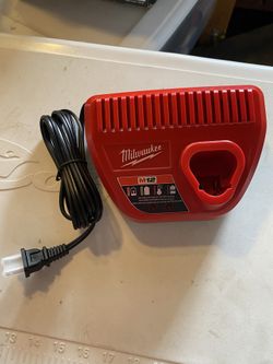 Brand New Milwaukee M12 Charger