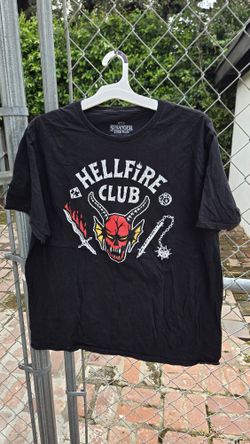 Used.tshirt.xlarge.pick Up In EAST PASADENA