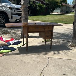 Mesa para Máquina de Coser