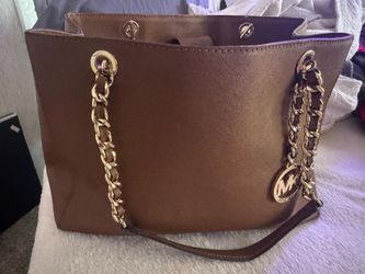 Micheal khors purse