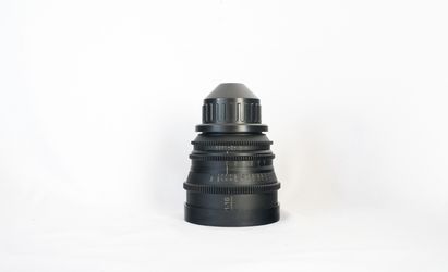 Gloptic 11-16mm T3 cinema lens are PL mount