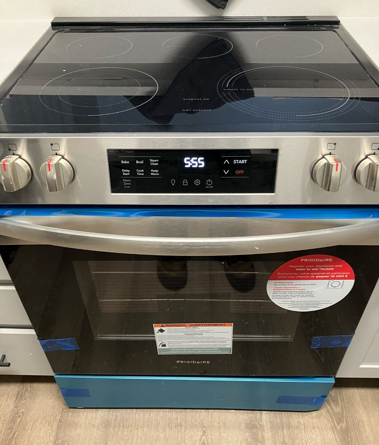 Glass Top stove - Brand New In Box 