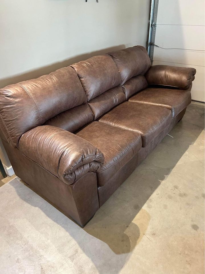 NEW🔲$10 Down Payment Finance ▪️Bladen Brown Sofa 