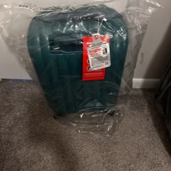 20 Inch Carry-on (New)