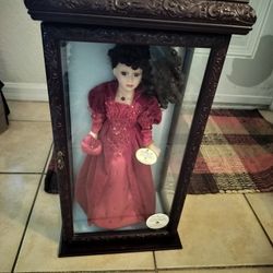 Camilla Doll Never Touch She's Beautiful I Just Have No Room I Moved To Smaller Place And I'm Few Things To Get Rid Of I Love Her I Miss Her Very Coll