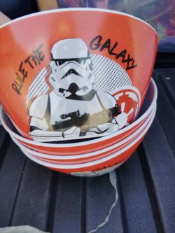 Star Wars Stormtrooper Plastic Bowls Set