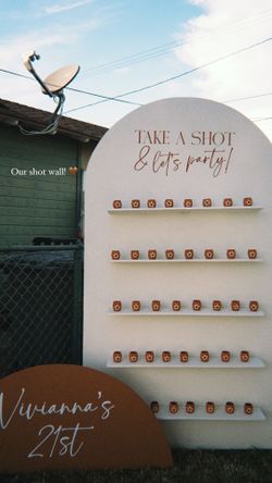Shelf Wall 