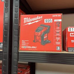 Milwaukee M12 Inflator