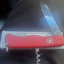 Victorinox
