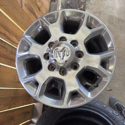 2022 Ram 2500 Wheels