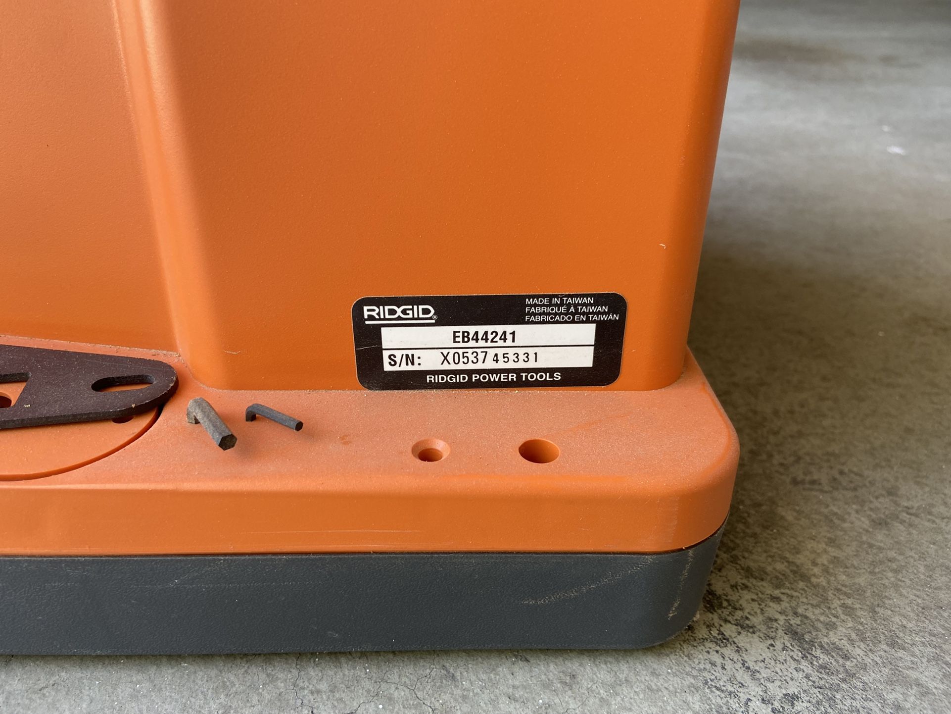 Oscillating Edge/ Belt/ Spindle Sander