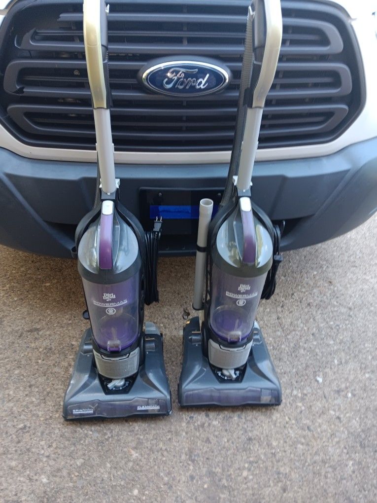 Dirt Devil Vaccum Cleaners