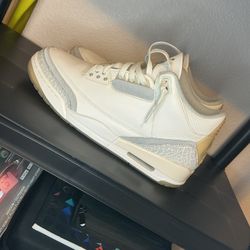 Jordan 3s