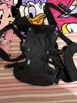 Infantino Baby Carrier 4- In - 1