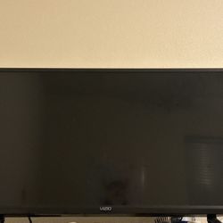 Vizio 32’ inch tv 