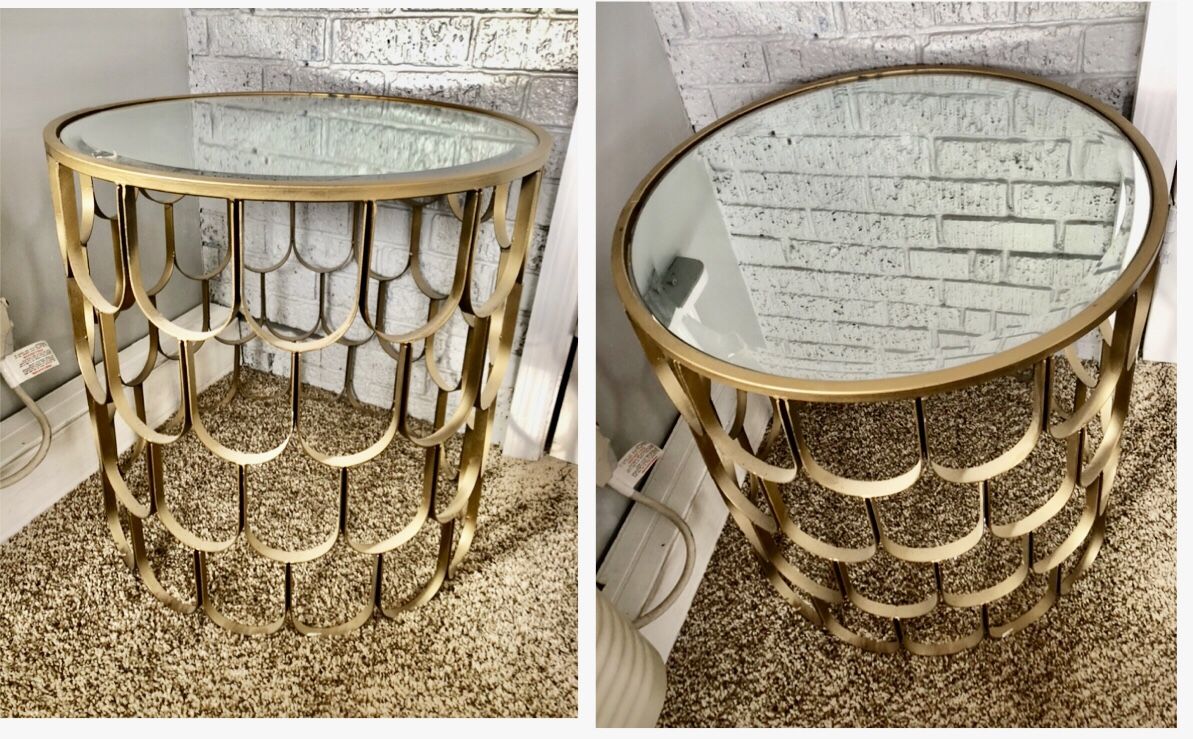 NEW LOWER PRICES Great Items For Sale MCM TV Trays, ART GLASS, Wedding Basket, Mirrored Table  AWESOME