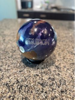 Storm Equinox Pearl  Bowling Ball 15lb