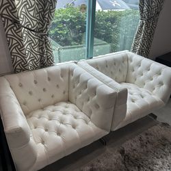 Couch & Chair set 