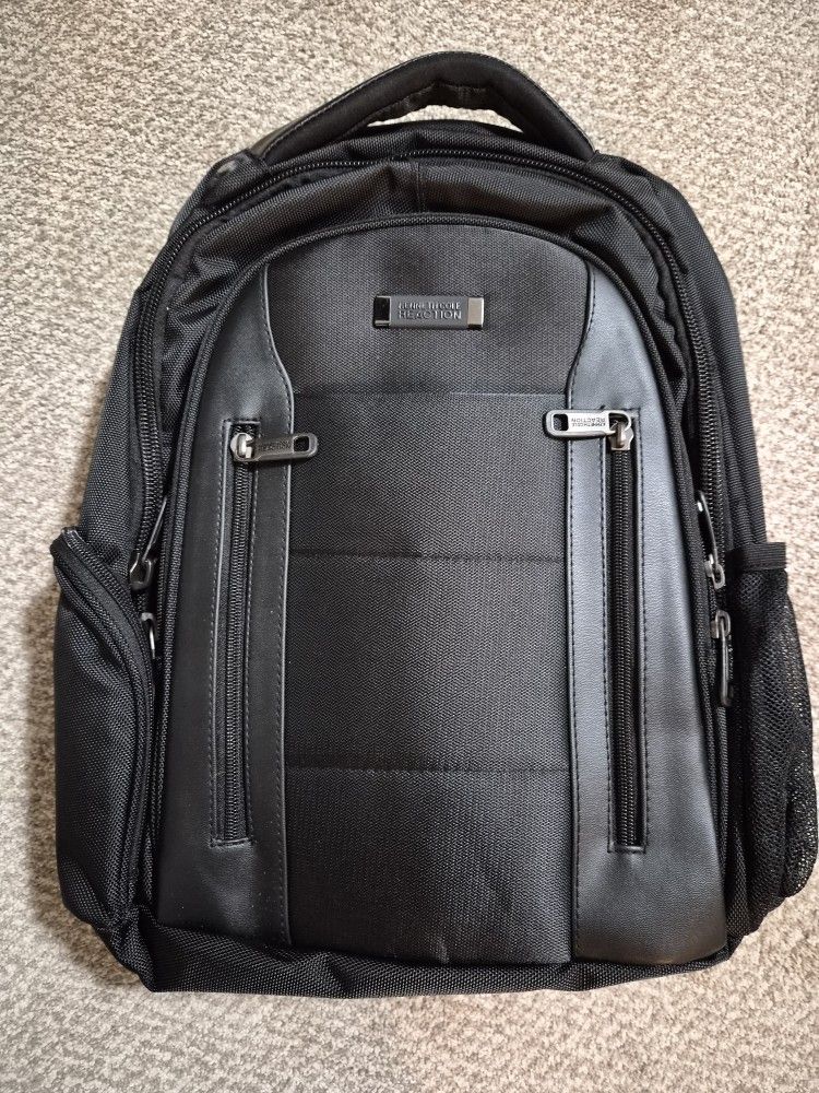 Kenneth cole Reaction Back Pack - Laptop Bag