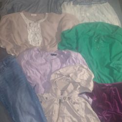Womens 11 Piece Clothing Bundle Size Large