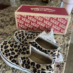 Girls Cheetah Vans Size Y3 Barely Used
