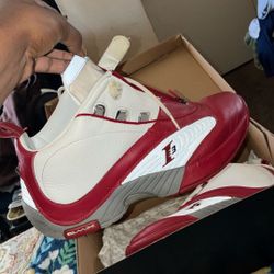 Allen Iverson Reebok Answer 4s Size 11 