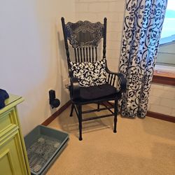 Old Wood Side Chair