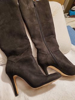 I-N-C INTERNATIONAL CONCEPTS size 8 and 1/2