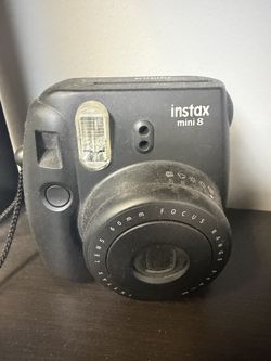 Fujifilm Instax Mini 8 Instant Camera – Black